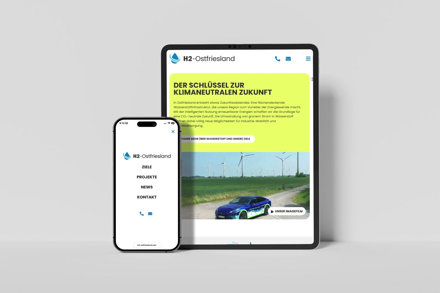 Tablet- und Smartphone-Mockup mit der Website von H2-Ostfriesland und geöffneter mobiler Navigation